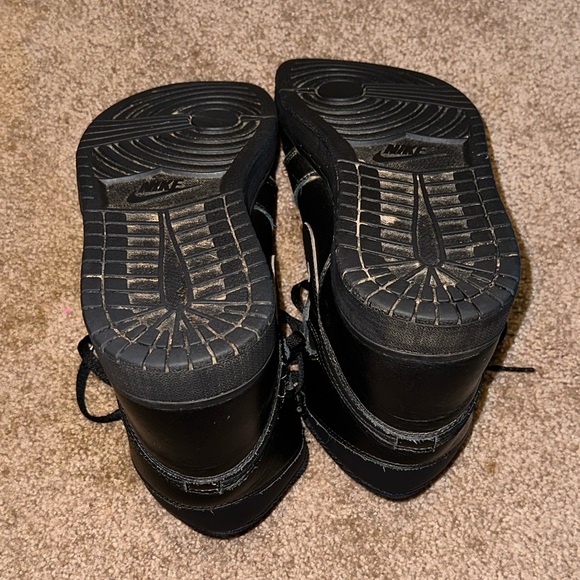 Jordan Retro 1 high. Size 11 with original box - Picture 7 of 8